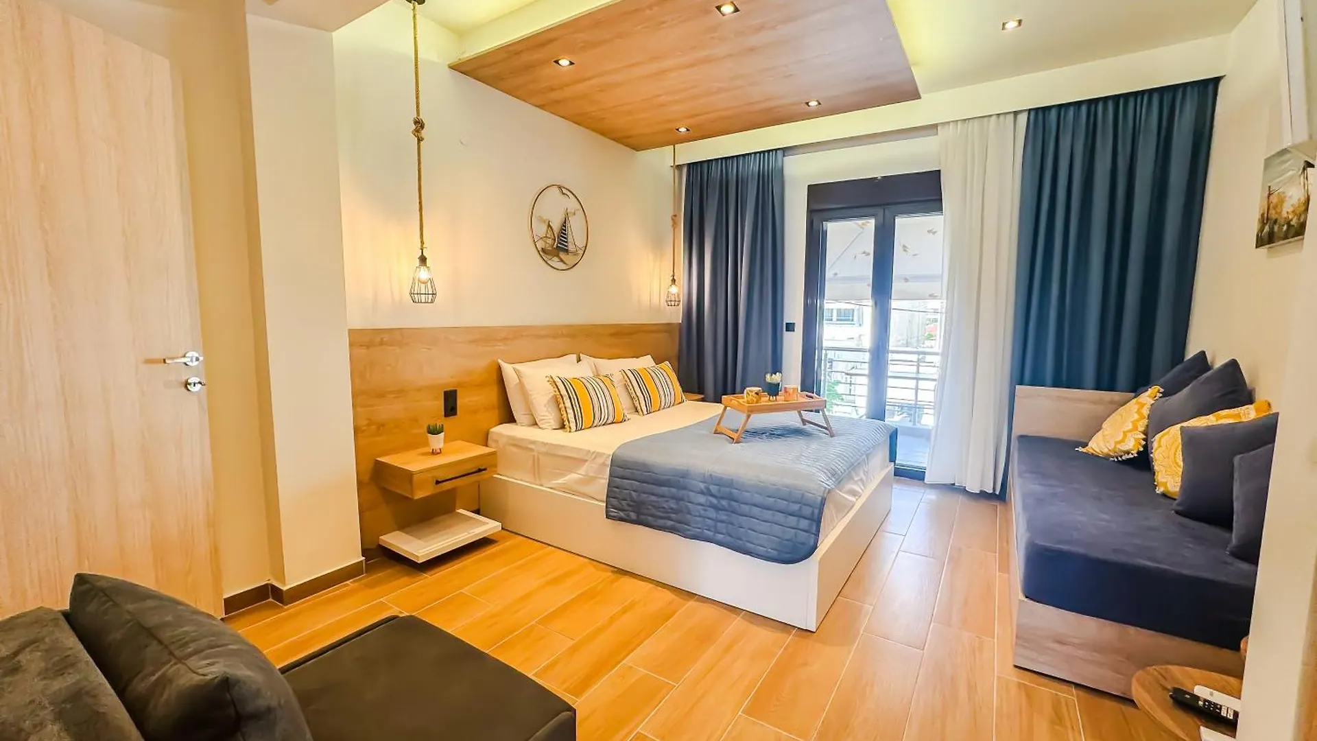 Apartment The Central Boutique Studio #Propertly Nea Kallikrateia Greece